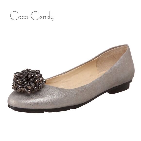 🆕Calvin Klein Mackenzi Gold Metallic Flats - Picture 1 of 8